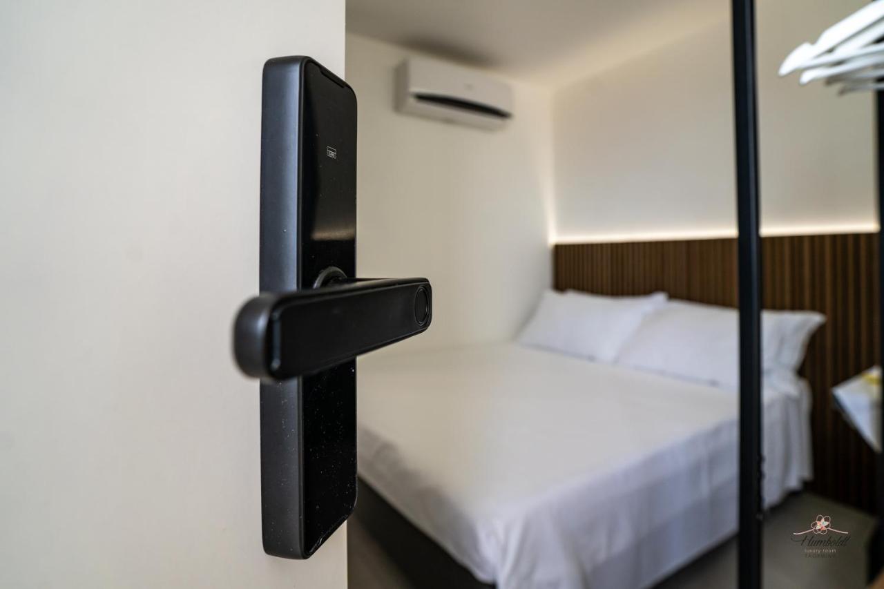 Humboldt Luxury Rooms Taormina Eksteriør billede